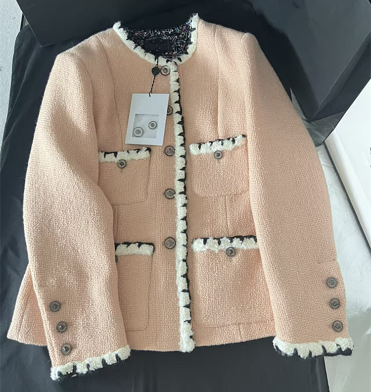 Clothing Style Winter - 맞춤형 유럽 여성 의류 2026년 여름